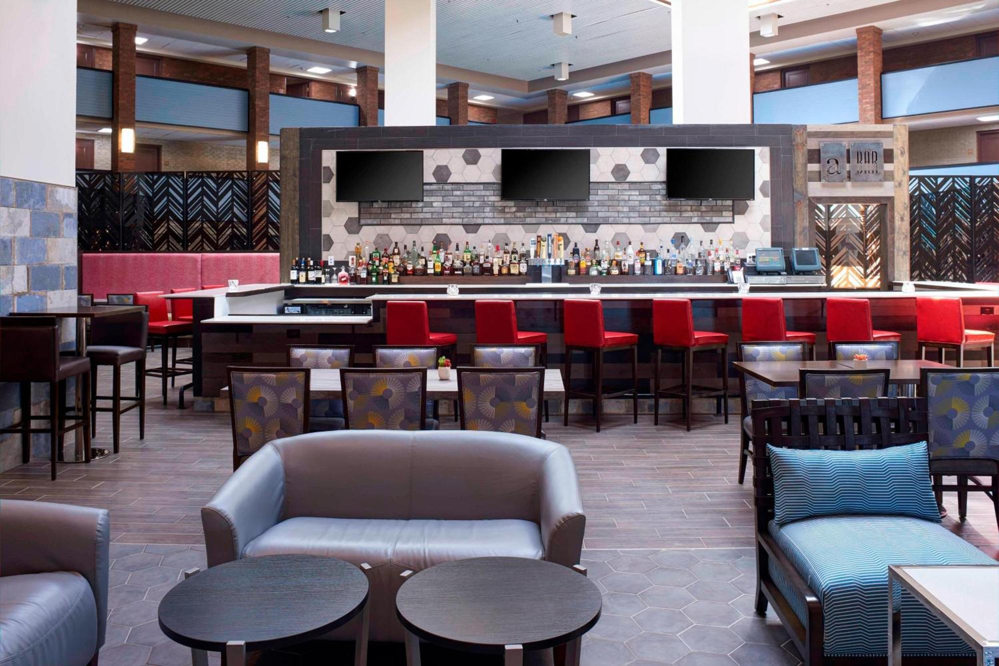 Four Points By Sheraton Detroit Novi Exterior foto